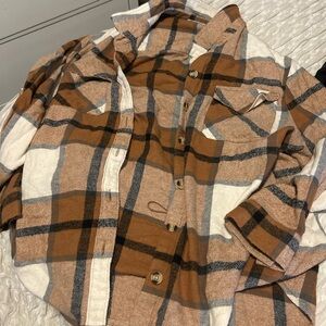 oversized shaket/ flannel
